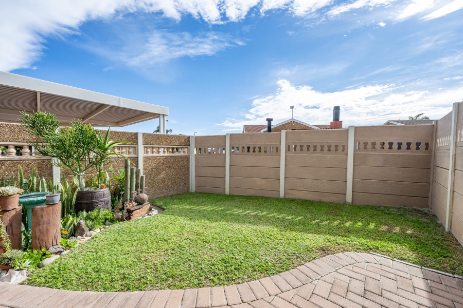 3 Bedroom Property for Sale in De Oude Spruit Western Cape